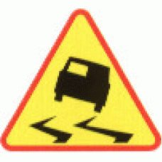 Znak drogowy ostrzegawczy A-15